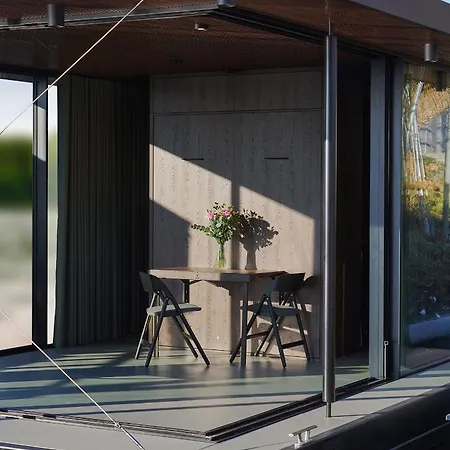 Spreeapartment Luna Botel Berlino